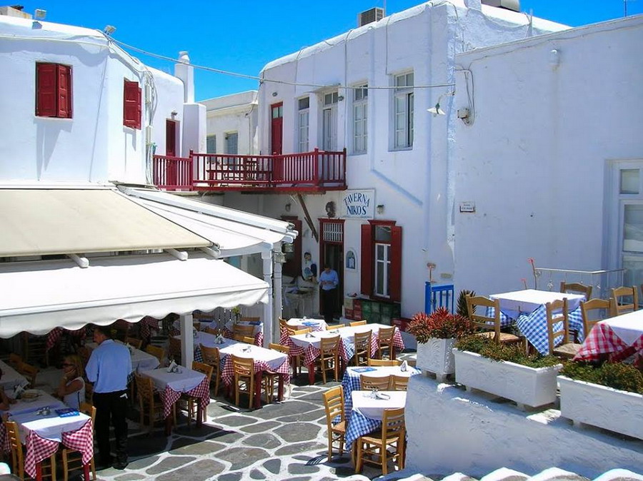  Mikonos 